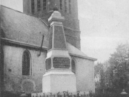 63 ascq - eglise - monument aux morts